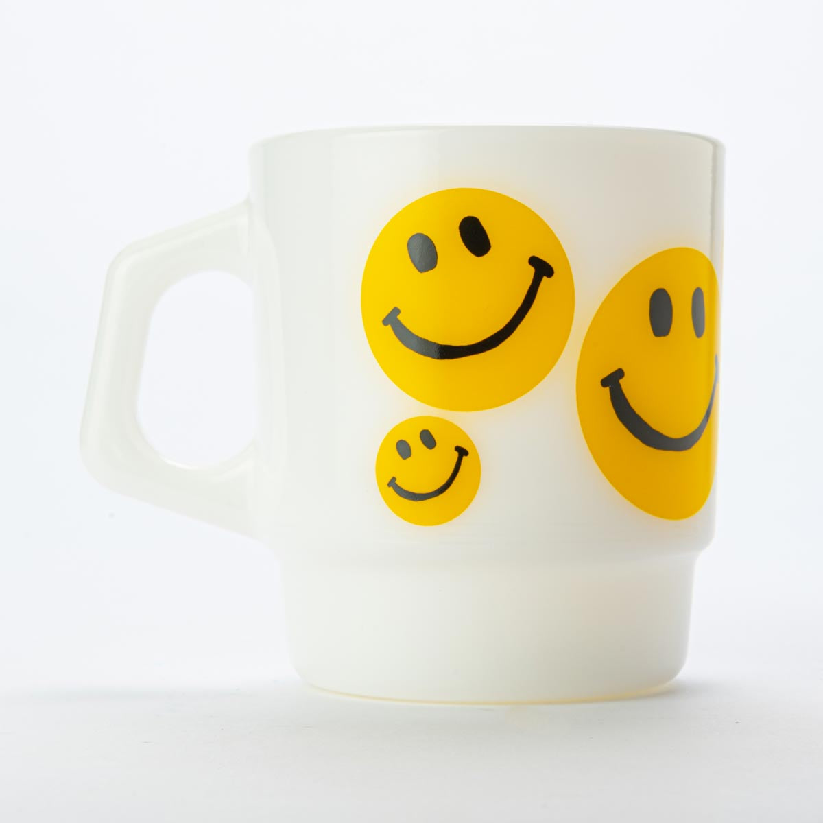 Fire-King スタッキングマグ SMILEY FACE イエロー